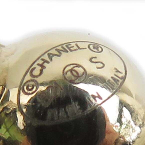 CHANEL Gold Pearl Earrings - Picture 8 of 8